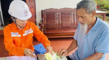 Điện lực Tuần Giáo đẩy mạnh tuyên truyền an toàn điện tại vùng cao