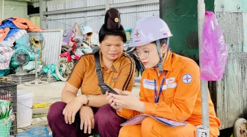 Điện lực Mường Ảng đẩy mạnh chuyển đổi số, hướng tới mục tiêu phủ rộng ứng dụng EVN CSKH