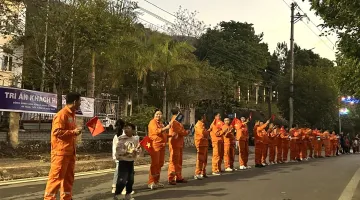 GIỮ SÁNG VÒNG XÒE, TRỌN VẸN NIỀM VUI BIÊN CƯƠNG