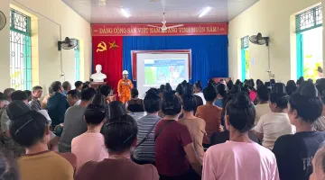 Lan tỏa thói quen dùng điện an toàn, tiết kiệm và tiện ích số đến khách hàng