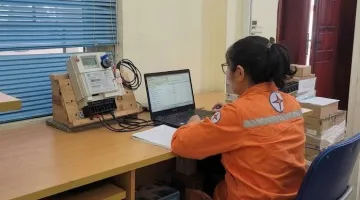Trung tâm thí nghiệm điện chủ động phương án lập công tơ 3 giá trước đề xuất thay đổi khung giờ hệ thống điện