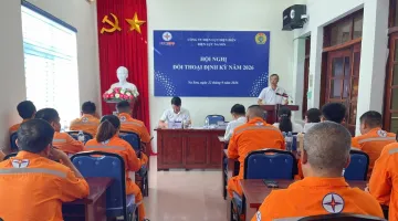 Điện lực Na Son (Công ty Điện lực Điện Biên) phát huy dân chủ cơ sở qua đối thoại nơi làm việc