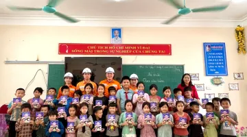 Điện lực Mường Nhé và hành trình mang “đại sứ năng lượng nhí” đến với mảnh đất biên cương