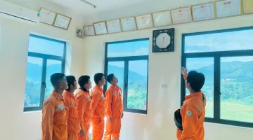 Điện lực Tủa Chùa ôn lại truyền thống của ngành Điện miền Bắc