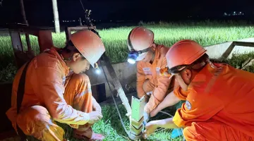 Điện lực Thanh An khẩn trương khắc phục sự cố điện sau giông lốc