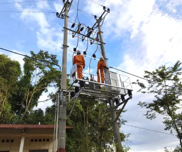 Điện lực Tủa Chùa (Công ty Điện lực Điện Biên) đóng điện 3 trạm biến áp phục vụ Nhân dân đón Tết Độc lập 2/9