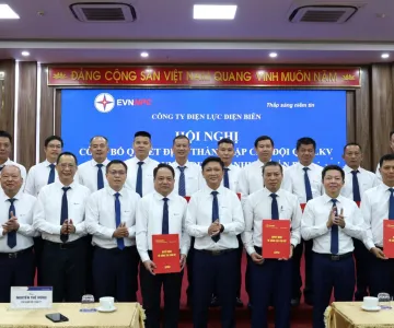 CÔNG TY ĐIỆN LỰC ĐIỆN BIÊN TRIỂN KHAI MÔ HÌNH MỚI: THÀNH LẬP CÁC ĐỘI QUẢN LÝ ĐIỆN LỰC KHU VỰC