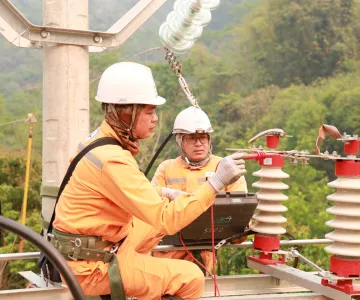 Chủ động các phương án, Công ty Điện lực Điện Biên bảo đảm điện phục vụ nhân dân trong dịp 30/4 – 1/5