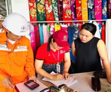 Điện lực Mường Ảng phối hợp với Agribank triển khai dịch vụ trích nợ tự động tiền điện
