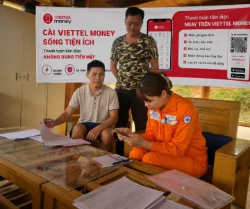 Điện lực Na Son đẩy mạnh chuyển đổi số dịch vụ thanh toán tiền điện