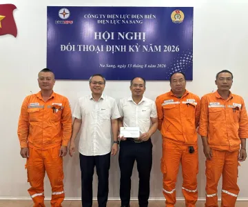 Điện lực Na Sang (Công ty Điện lực Điện Biên) tổ chức đối thoại định kỳ năm 2026 với Người lao động