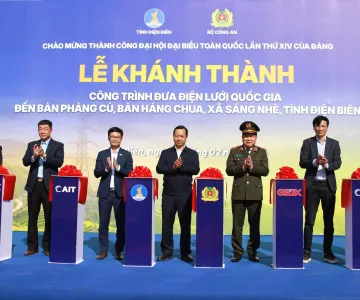 Sứ mệnh đưa điện về Sáng Nhè khi ánh sáng thắp lên niềm tin nơi bản vắng