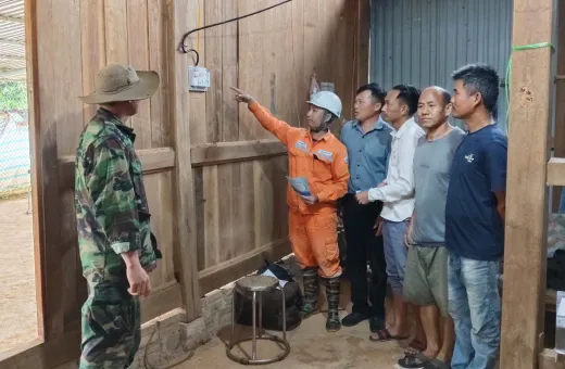 95 hộ dân bản Huổi Xuân, xã Na Sang chính thức được sử dụng điện lưới quốc gia