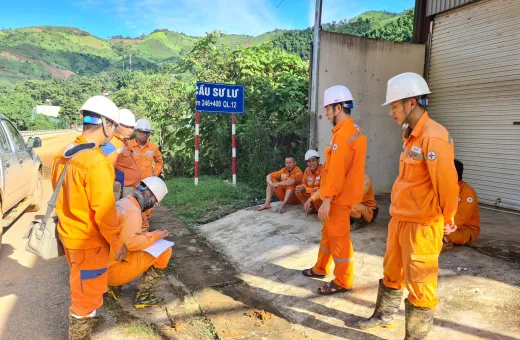 CÔNG TY ĐIỆN LỰC ĐIỆN BIÊN THÔNG TIN CẬP NHẬT CÔNG TÁC KHẮC PHỤC ẢNH HƯỞNG DO THIÊN TAI