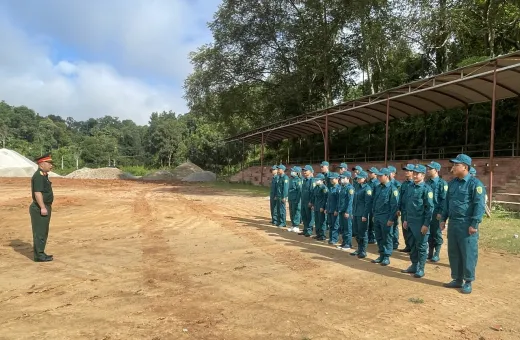 Điện lực Điện Biên Đông Tập huấn dân quân tự vệ năm 2023