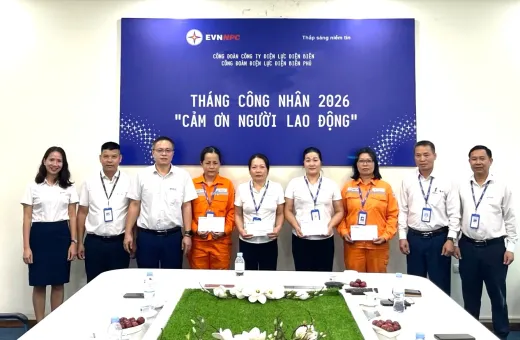 Công ty Điện lực Điện Biên đồng hành cùng lực lượng lao động tuyến đầu mùa cao điểm nắng nóng
