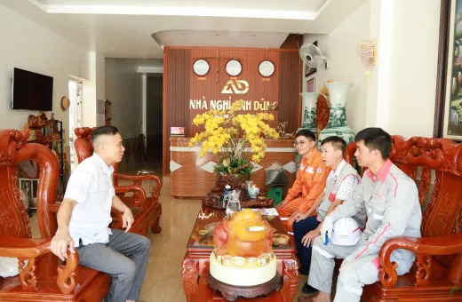 Công ty Điện lực Điện Biên thúc đẩy dịch chuyển năng lượng xanh gắn với bứt phá kinh tế du lịch địa phương