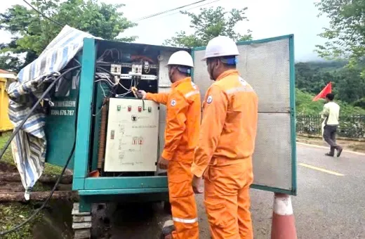 Điện lực Mường Nhé (Công ty Điện lực Điện Biên) đảm bảo cấp điện Lễ khánh thành Khu tưởng niệm Liệt sỹ Trần Văn Thọ