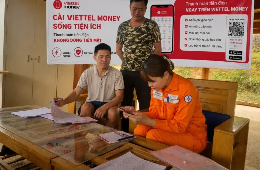 Điện lực Na Son đẩy mạnh chuyển đổi số dịch vụ thanh toán tiền điện