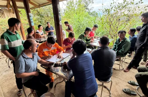 Điện lực Na Sang đẩy mạnh thanh toán tiền điện không dùng tiền mặt