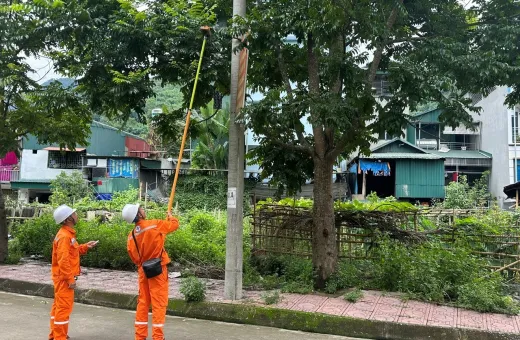 Điện lực Na Sang (Công ty Điện lực Điện Biên) đẩy mạnh phong trào thi đua phát huy sáng kiến cải tiến kỹ thuật