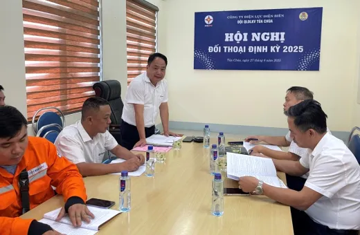 Đội QLĐLKV Tủa Chùa tổ chức hội nghị đối thoại định kỳ người lao động năm 2025