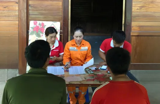 Điện lực Tuần Giáo đưa tiện ích số đến từng bản làng.