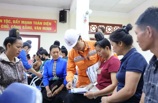 Nâng cao ý thức, phòng ngừa rủi ro: Đảm bảo an toàn lưới điện tại Điện Biên