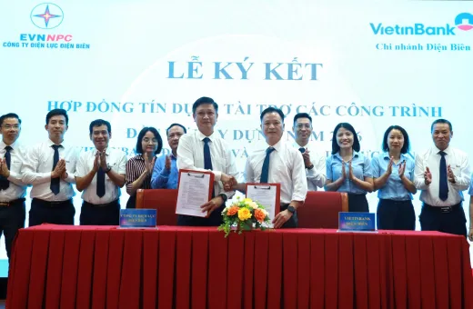 Lễ ký hợp đồng tín dụng tài trợ vốn cho các công trình đầu tư xây dựng điện năm 2026 tại Điện Biên